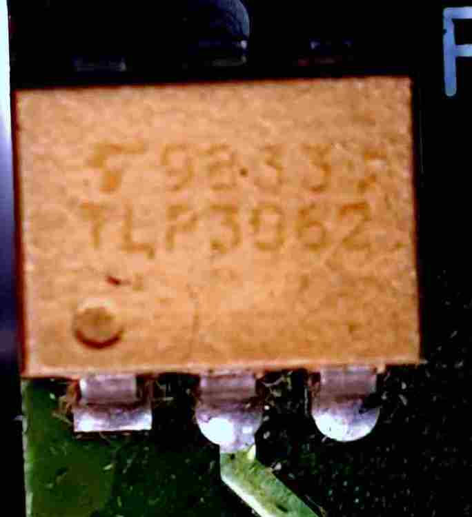 6 Fotoaccoppiare Triac Zero Crossing.jpg