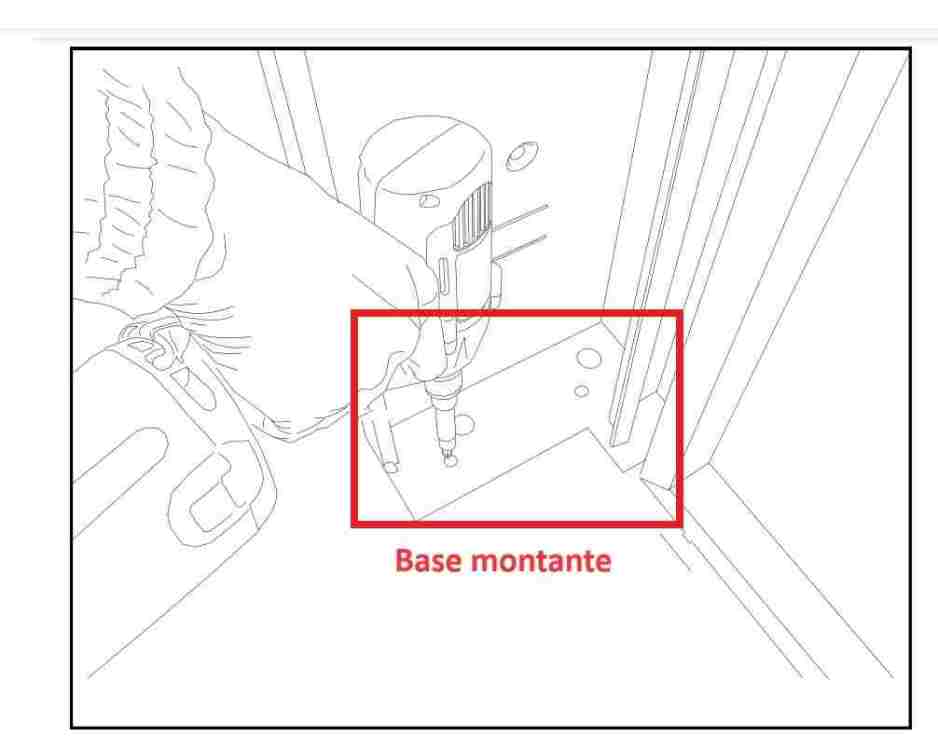 Portonebasculantebasemontante.thumb.jpg.16d9e893caa3bbe6d94935b8dc5c99b2.jpg